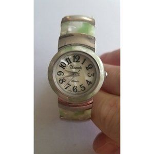 VTG Ladies Xanadu Silver Plate and Jadeite-Style Bangle, 24mm, New Battery